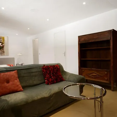 Apartment Le Clos Saint Jean, Vue Cite Et Piscine